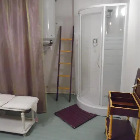 Chambres D'hotes Cheval Blanc *